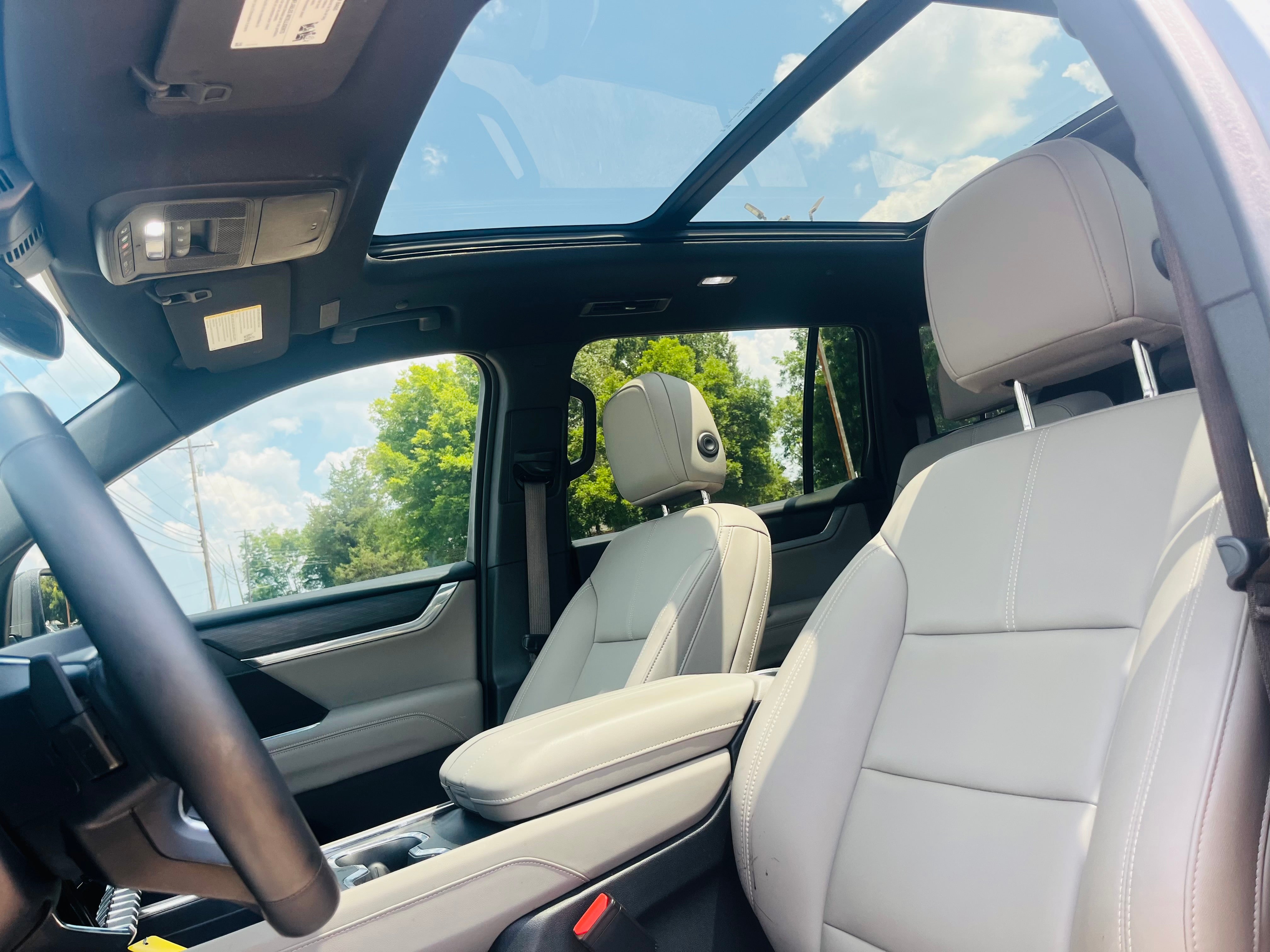 2024 GMC Acadia Elevation