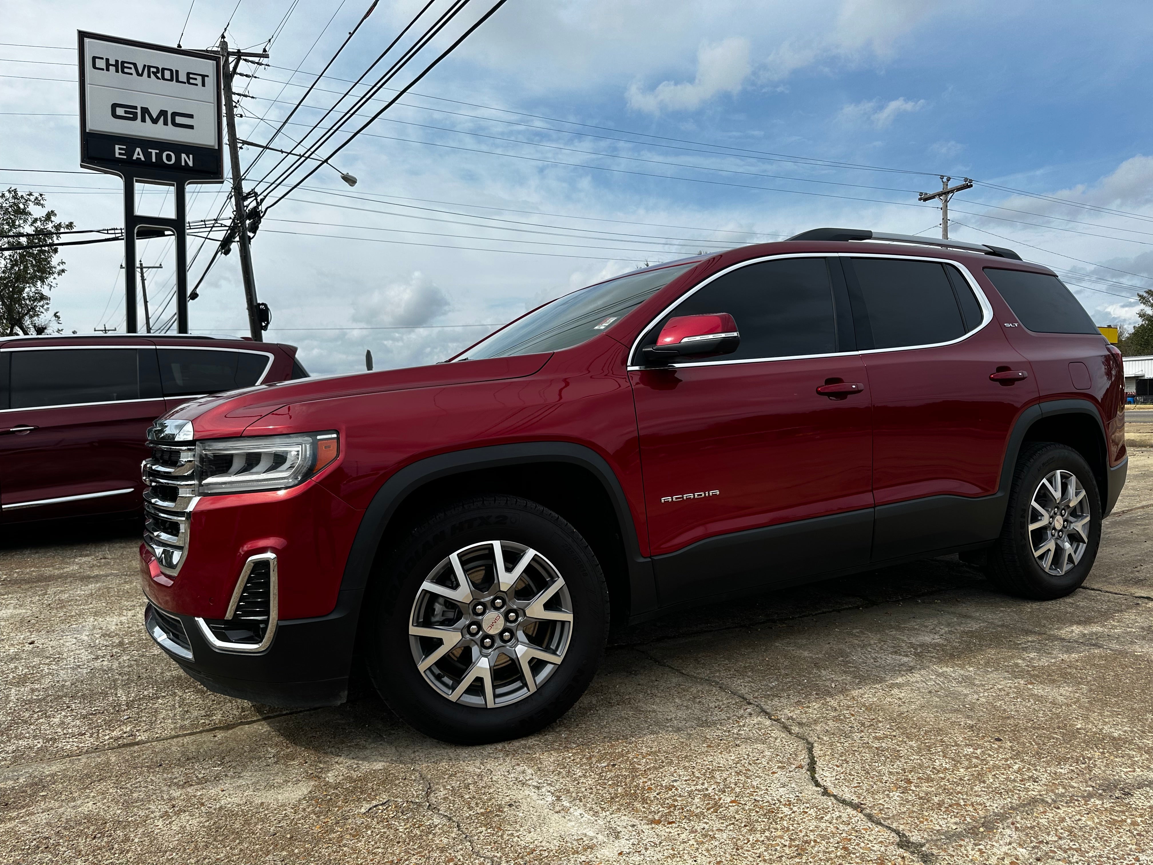 2021 GMC Acadia SLT