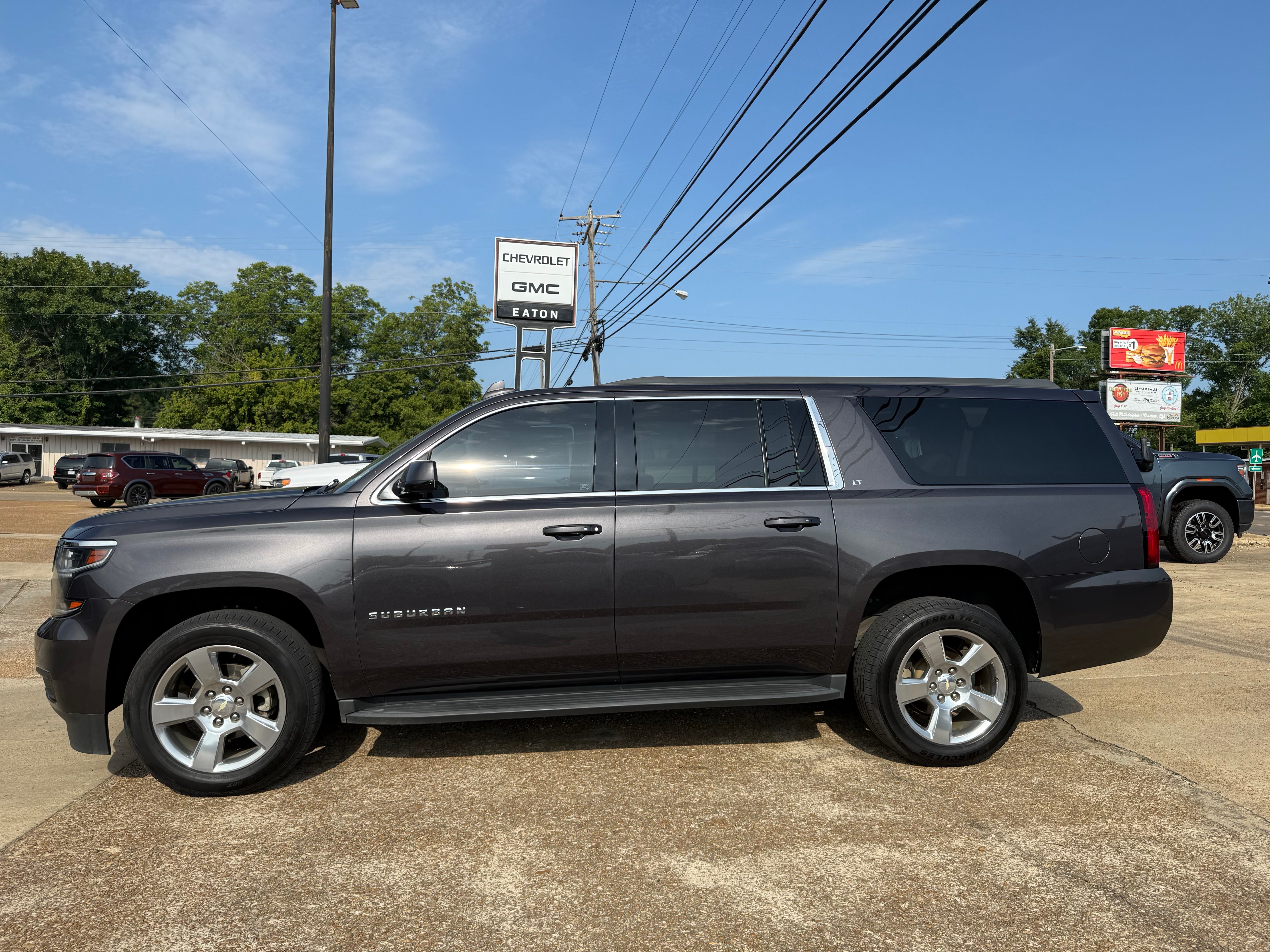2018 Chevrolet Suburban LT
