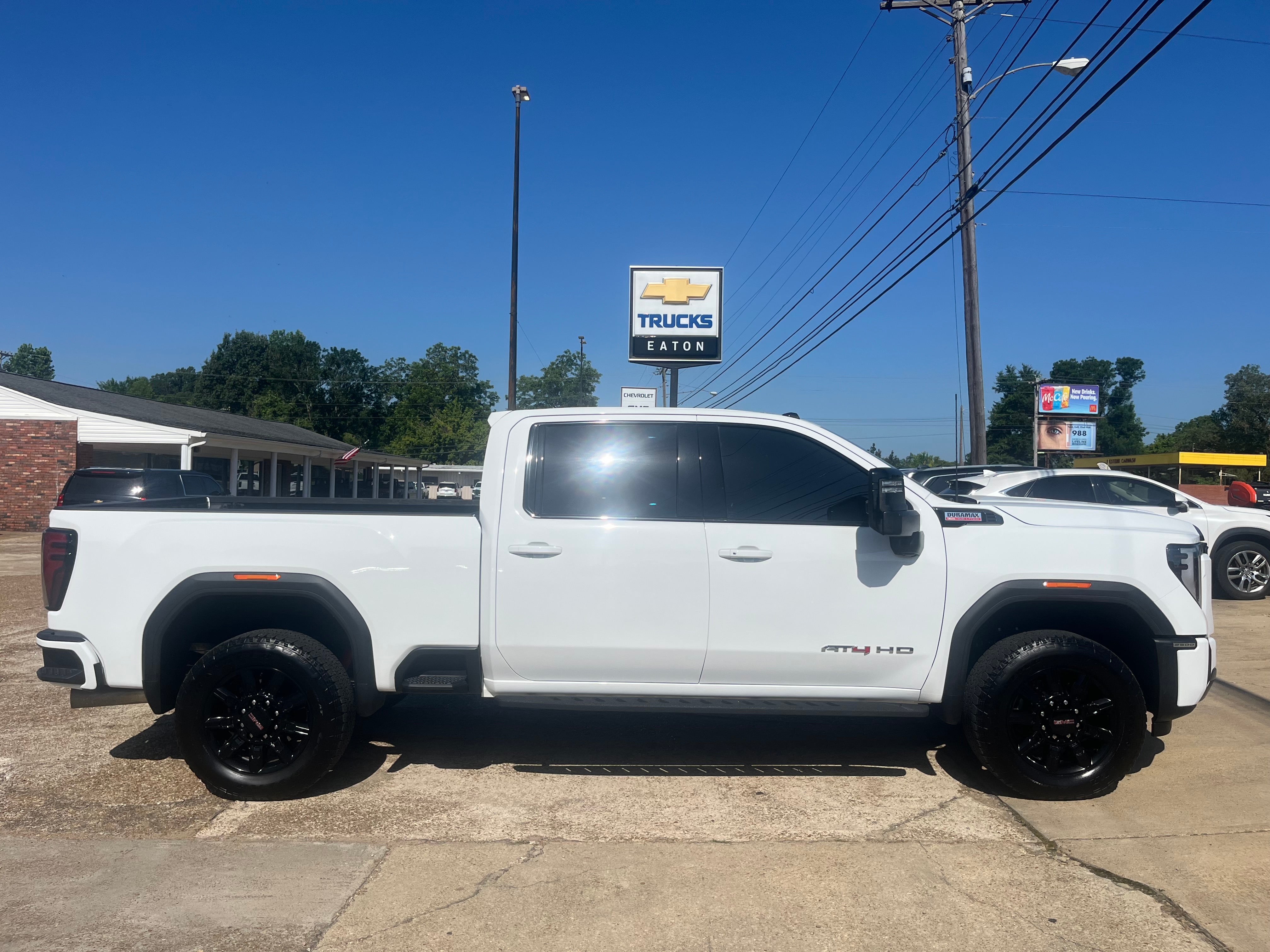 2025 GMC Sierra 2500 HD AT4