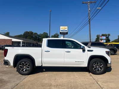 2024 GMC Sierra 1500 SLE