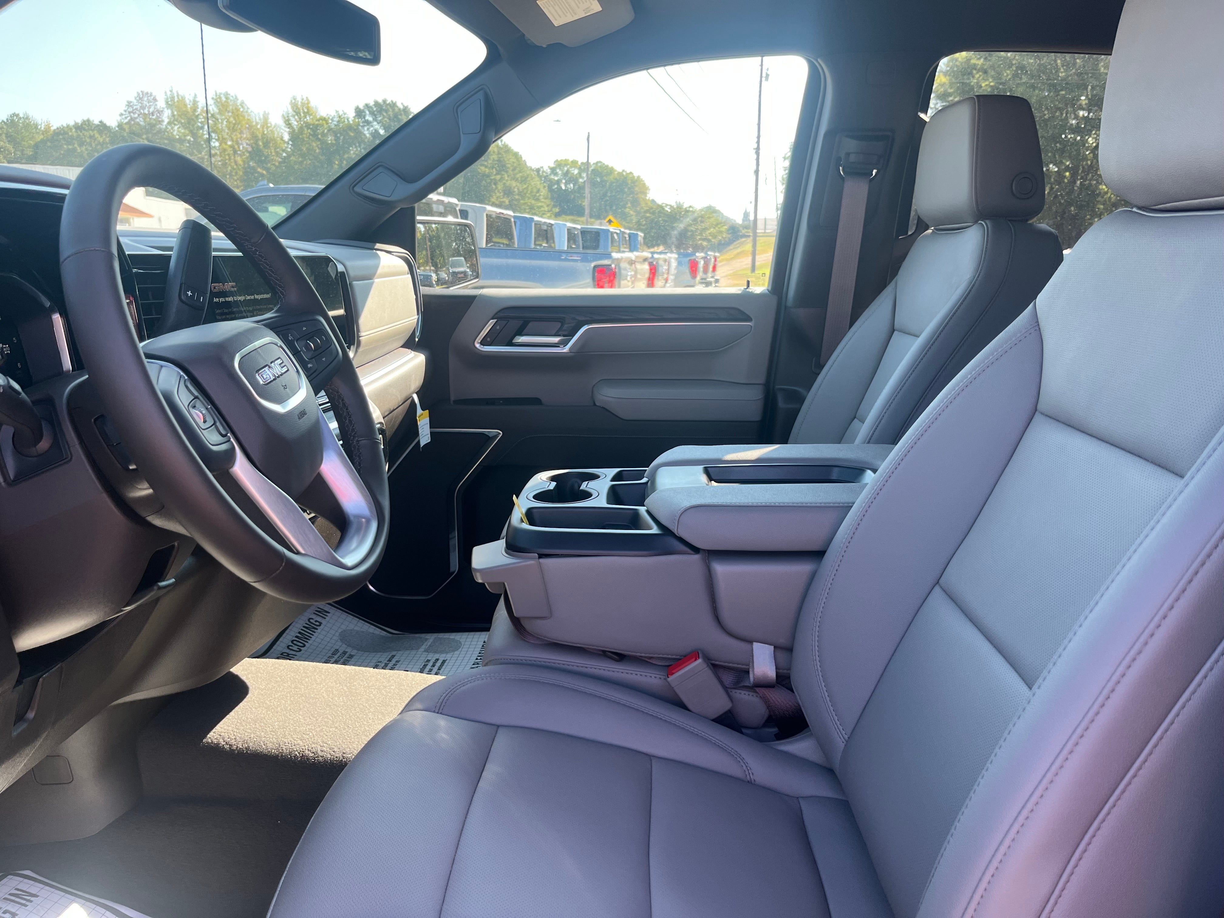 2024 GMC Sierra 1500 SLE