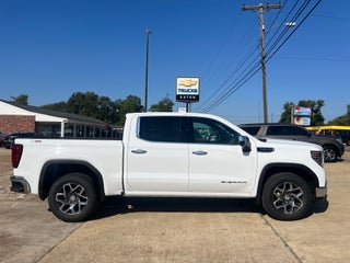 2024 GMC Sierra 1500 SLE