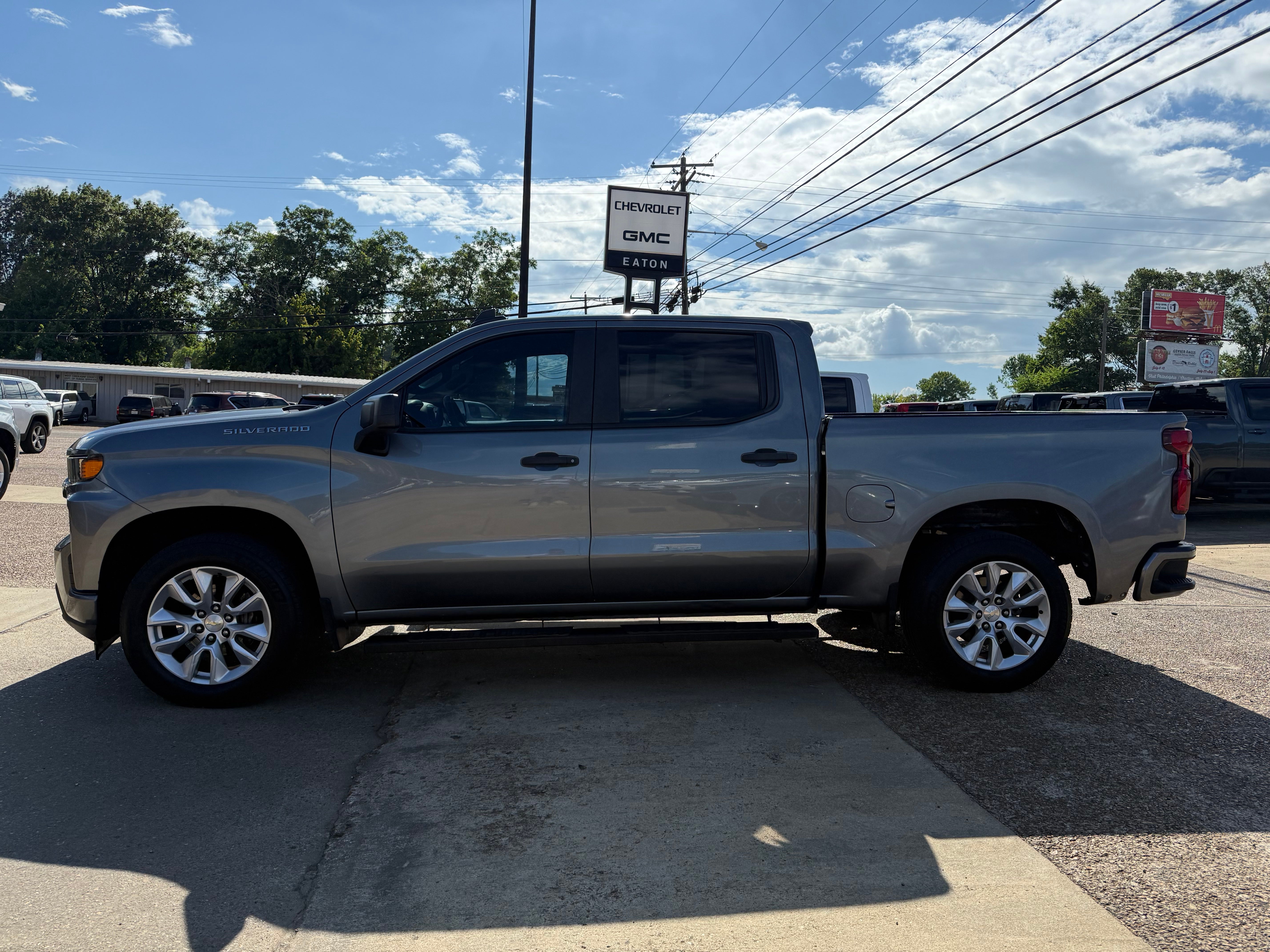2020 Chevrolet Silverado 1500 Custom