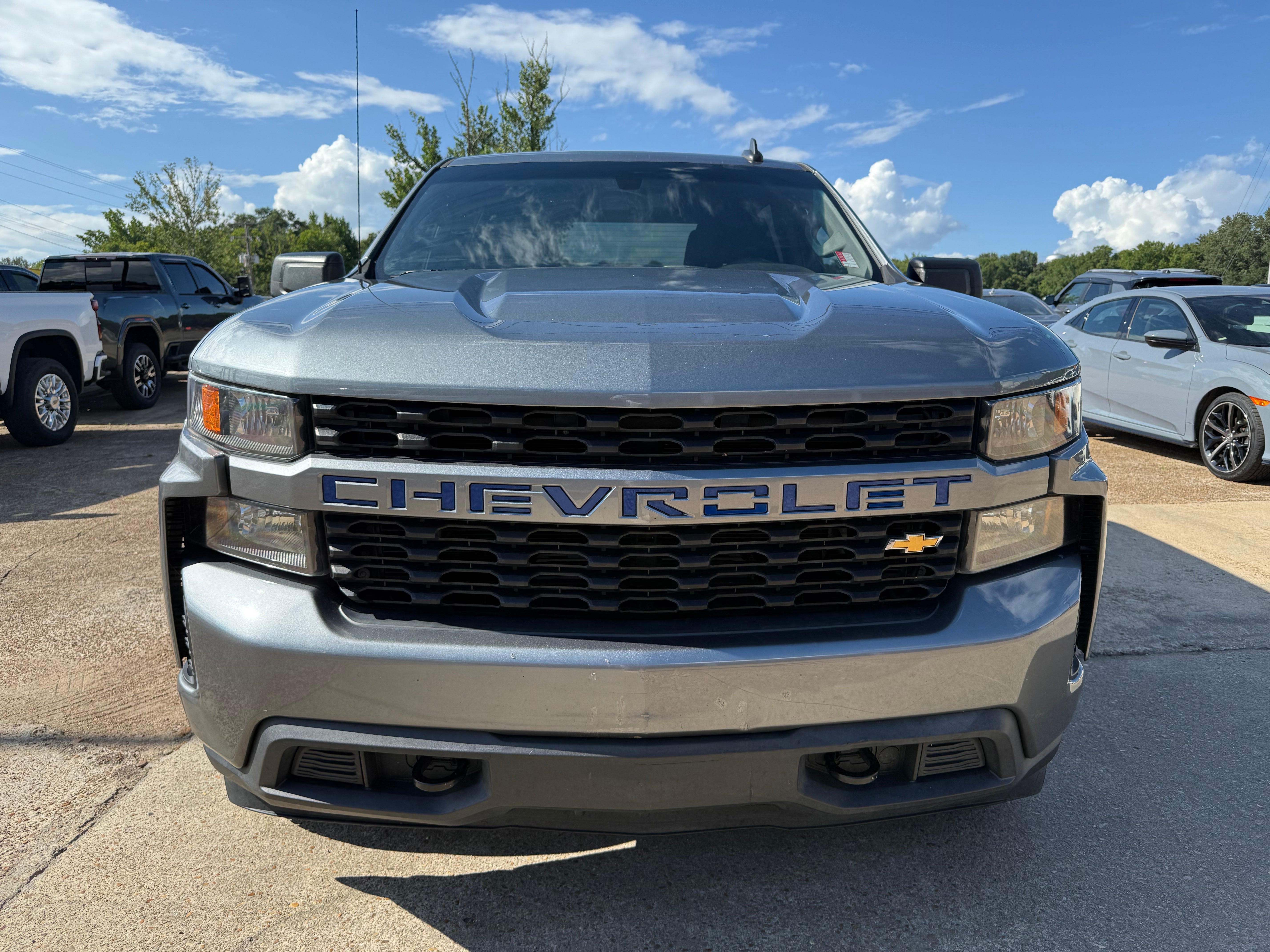 2020 Chevrolet Silverado 1500 Custom