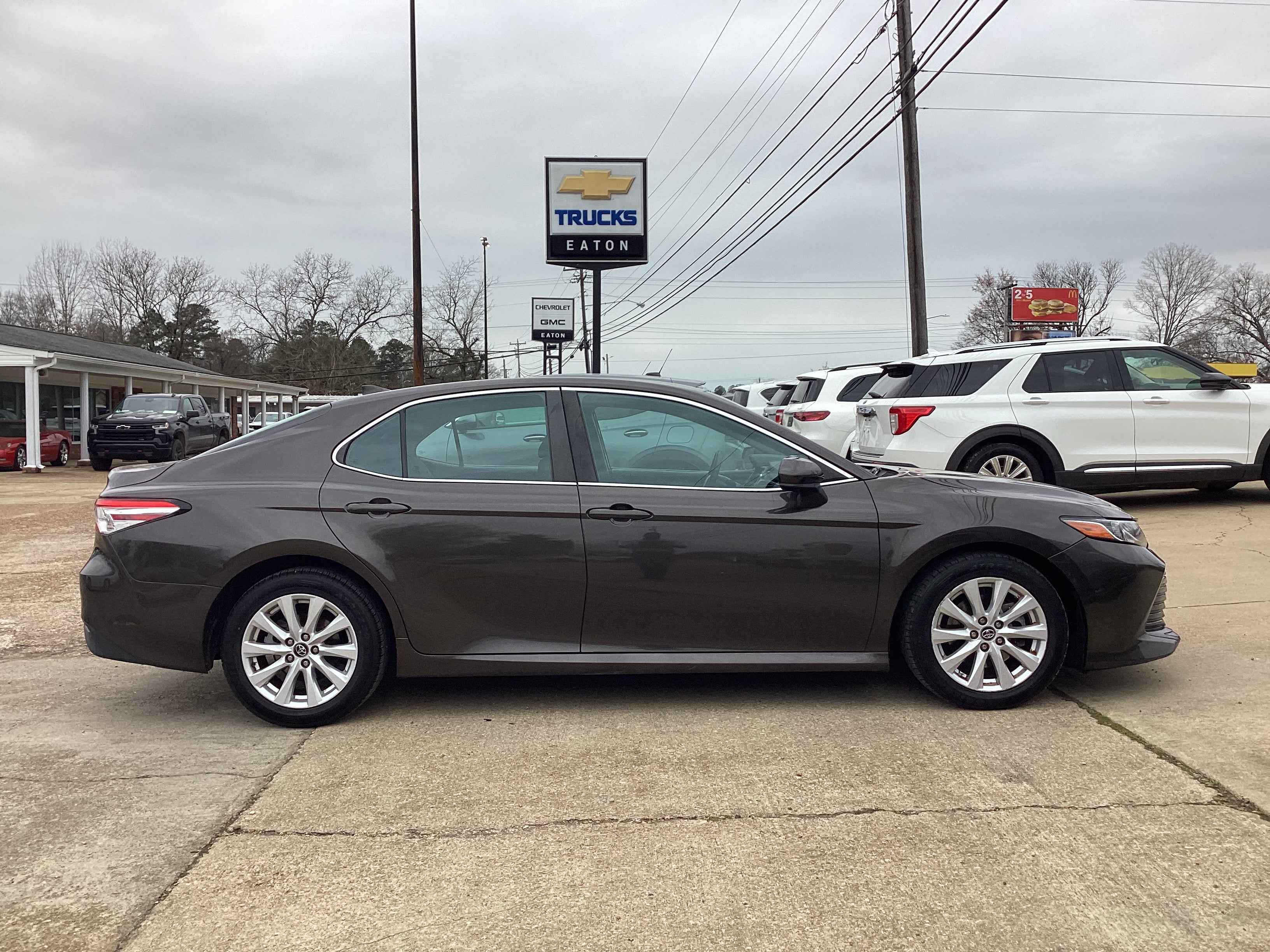 2020 Toyota Camry LE